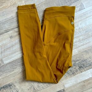 Lululemon Power thru (8) 25”